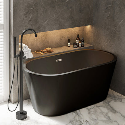 Claire 60" Freestanding Bathtub in Matte Black