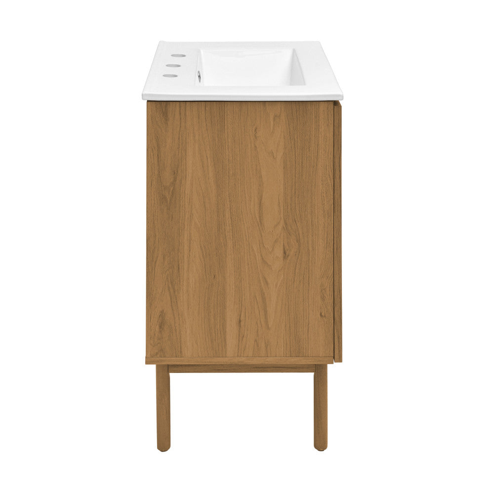 Classe 24" Freestanding Bathroom Vanity in Golden Oak with 3-Hole Centerset Sink Top