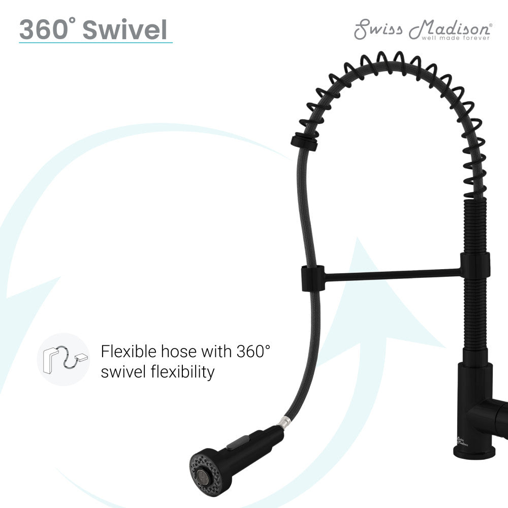 Pull-down kitchen faucet in matte black, single handle with flexible hose and 360° swivel.