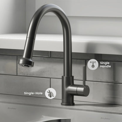 Nouvet Single Handle, Pull-Down Kitchen Faucet in Matte Black