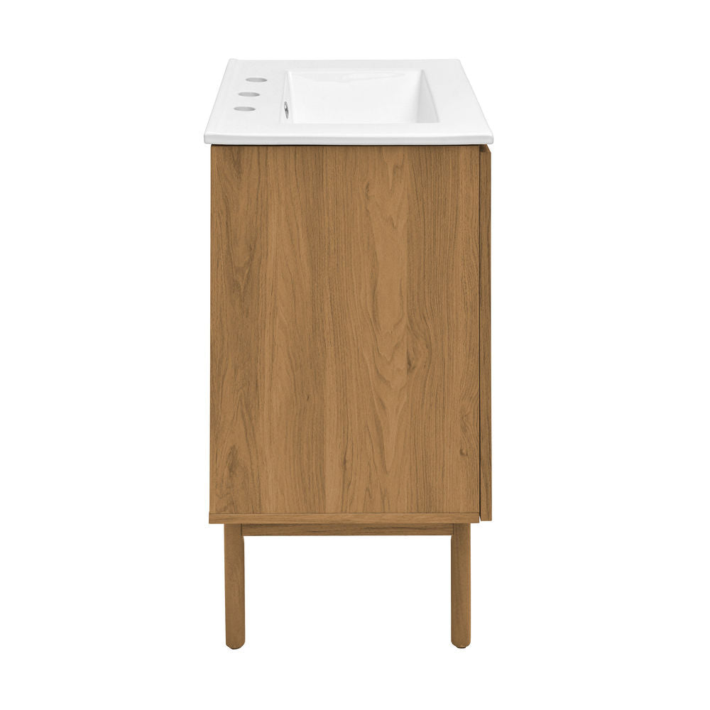 Classe 24" Freestanding Bathroom Vanity in Golden Oak with 3-Hole Centerset Sink Top