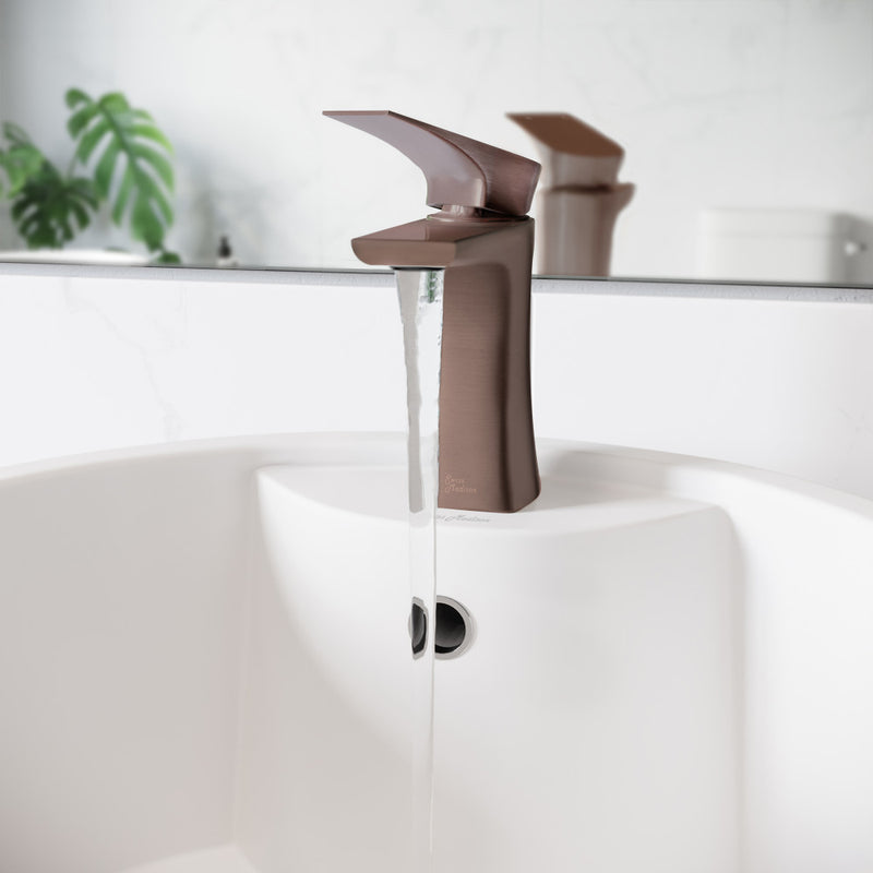 Monaco Single Hole, Single-Handle, Bathroom Faucet in Oil Rubbed Bronze
