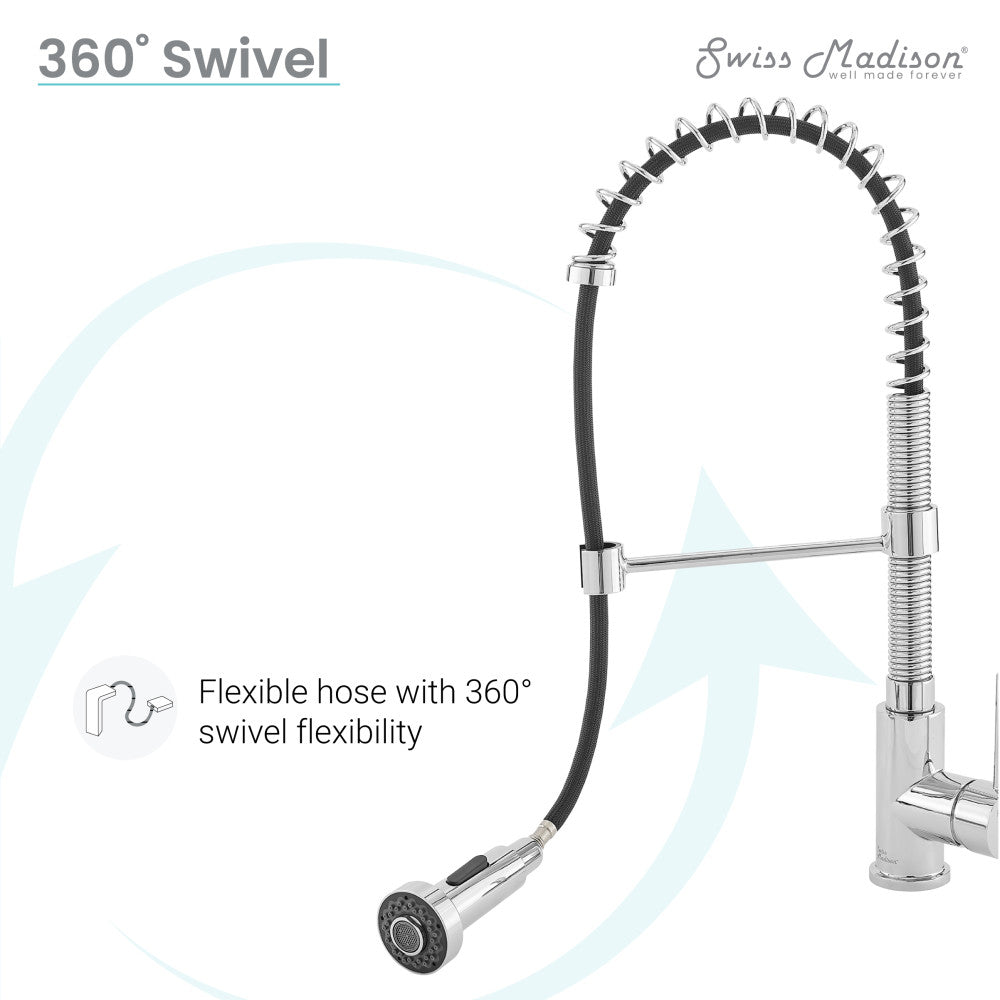 Pull-down kitchen faucet in chrome with single handle and flexible 360-degree swivel hose.