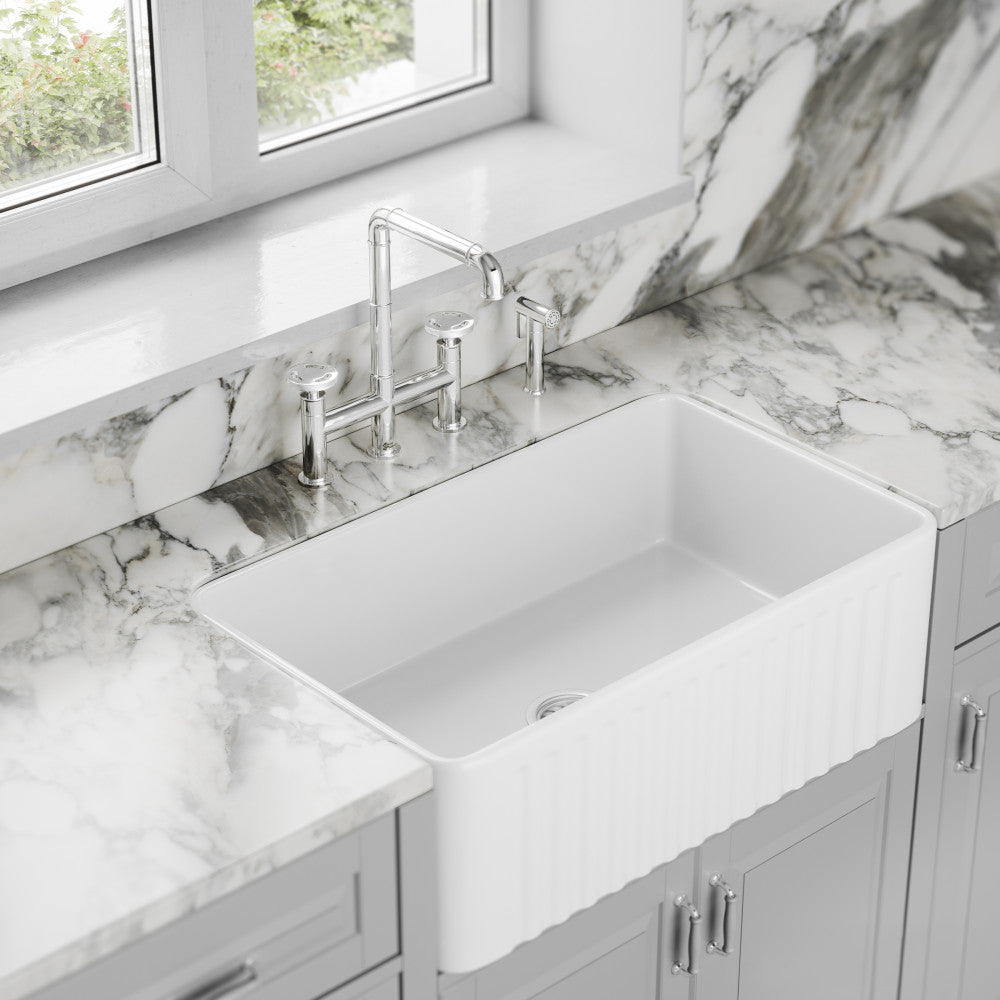 Avallon Pro Widespread Kitchen Faucet with Side Sprayer in Chrome