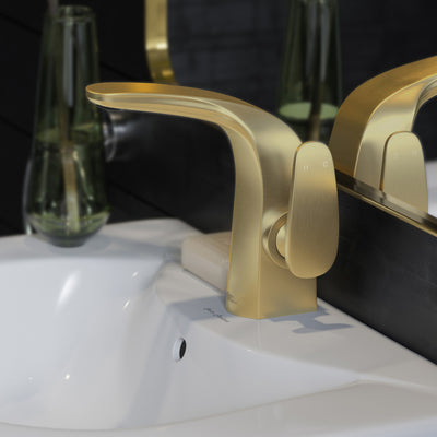 Chateau Single Hole, Single-Handle, Bathroom Faucet in Brushed Gold