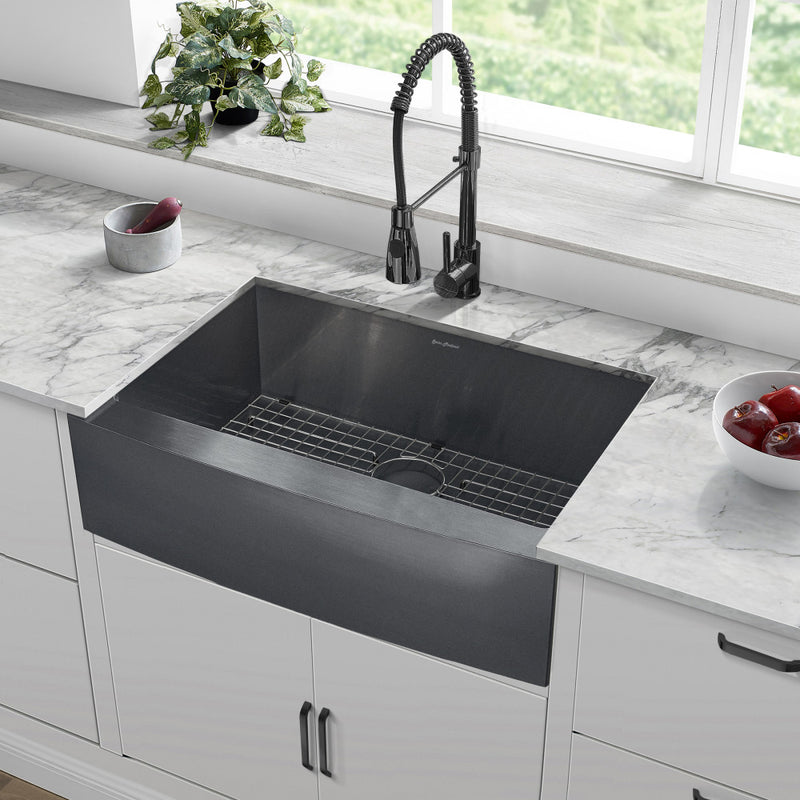 Rivage 30 x 21 Stainless Steel, Single Basin, Farmhouse Kitchen Sink with Apron in Black
