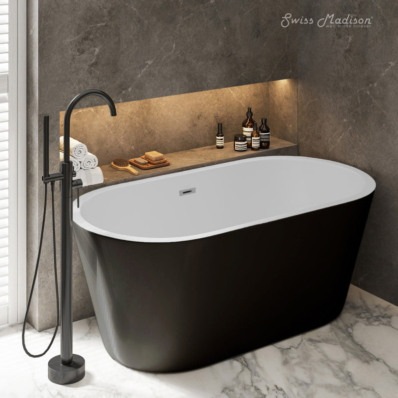 Claire 60" Freestanding Bathtub Matte Black and Matte White