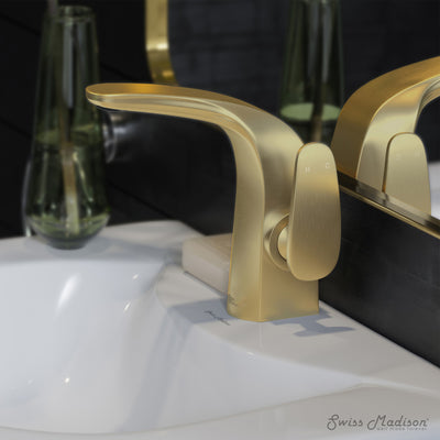 Chateau Single Hole, Single-Handle, Bathroom Faucet in Brushed Gold