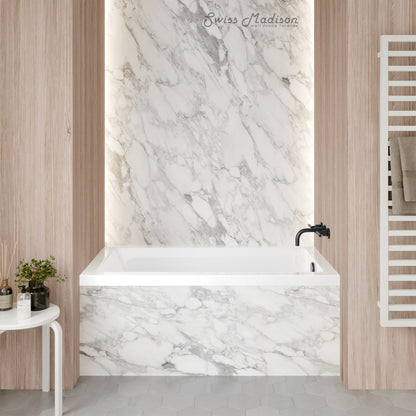 Voltaire 54 x 30 Right Drain Soaking Alcove Bathtub in Glossy White